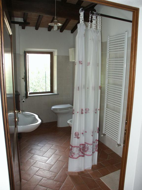Agriturismo Podere Ossaia Cortona Kamer foto