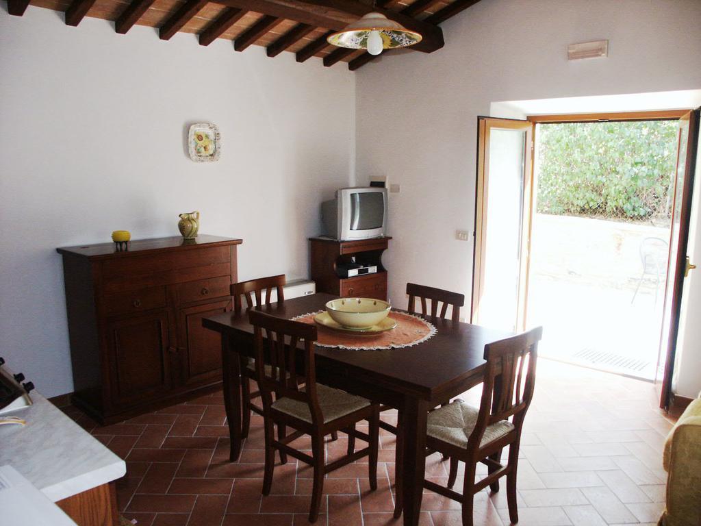 Agriturismo Podere Ossaia Cortona Kamer foto