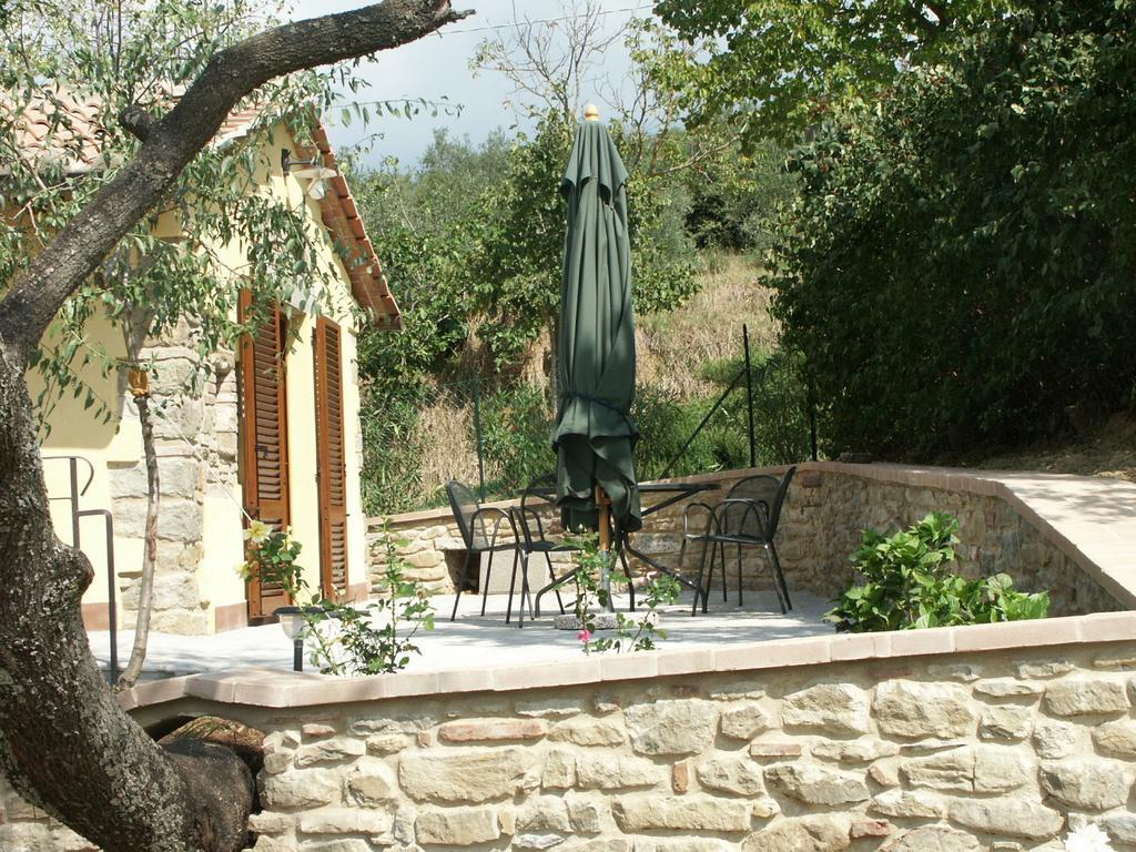 Agriturismo Podere Ossaia Cortona Kamer foto