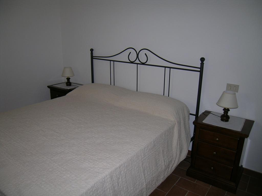 Agriturismo Podere Ossaia Cortona Buitenkant foto